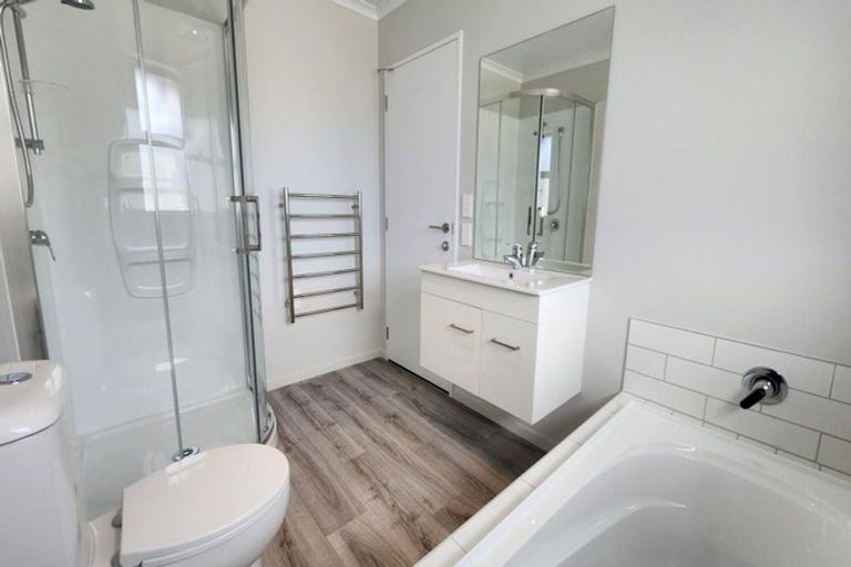 Photo of property in 29 Akoranga Place, Hornby, Christchurch, 8042