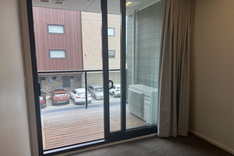 Photo of property in Wyndham Gardens Apartments, 110/30u Red Oaks Drive, Frankton, Queenstown, 9300