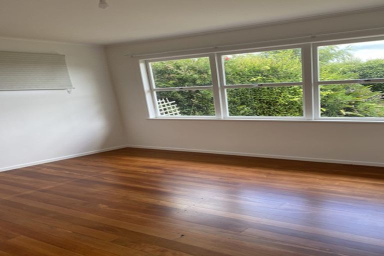 Photo of property in 138 Kitchener Road, Pukekohe, 2120