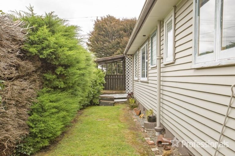 Photo of property in 30 Daniell Street, Featherston, 5710