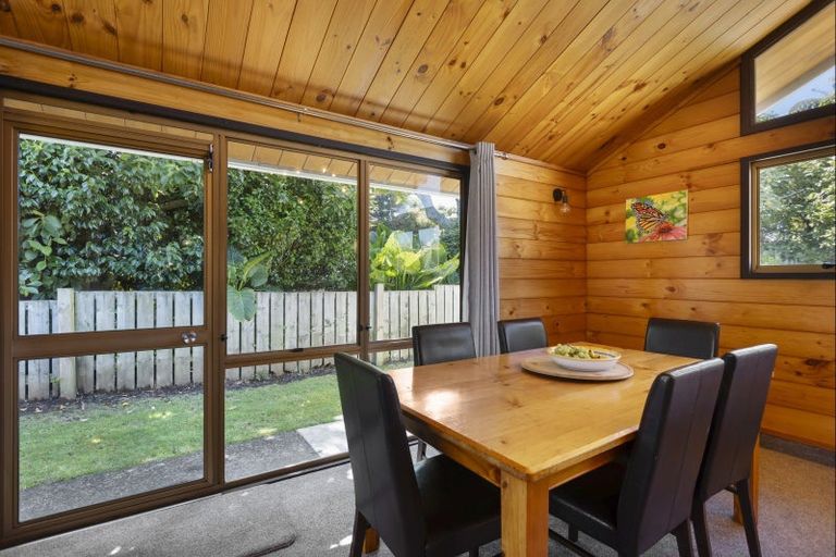 Photo of property in 12b Woodleigh Street, Frankleigh Park, New Plymouth, 4310