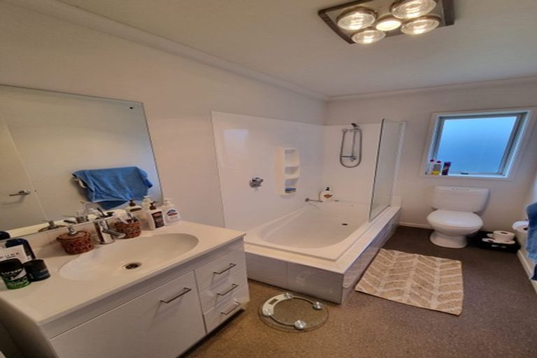 Photo of property in 3 Burford Way, Rolleston, 7615