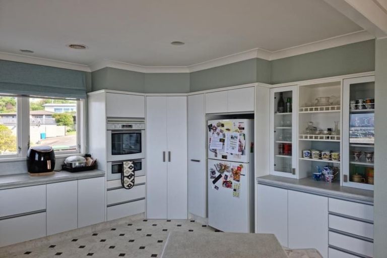 Photo of property in 29 Rama Crescent, Khandallah, Wellington, 6035