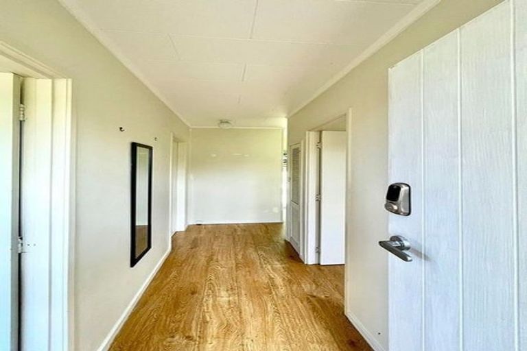 Photo of property in 58 Alexander Avenue, Torbay, Auckland, 0630