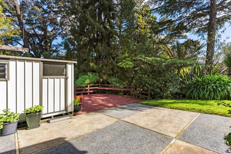Photo of property in 4 Freemans Way, Pinehaven, Upper Hutt, 5019
