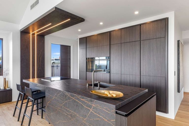 Photo of property in 293 Kitchener Road, Pukekohe, 2120