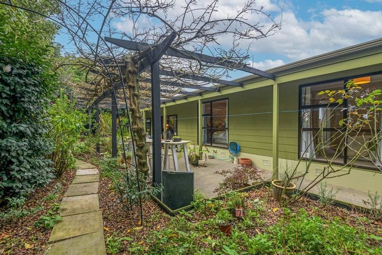 Photo of property in 57 Benmore Avenue, Cloverlea, Palmerston North, 4412