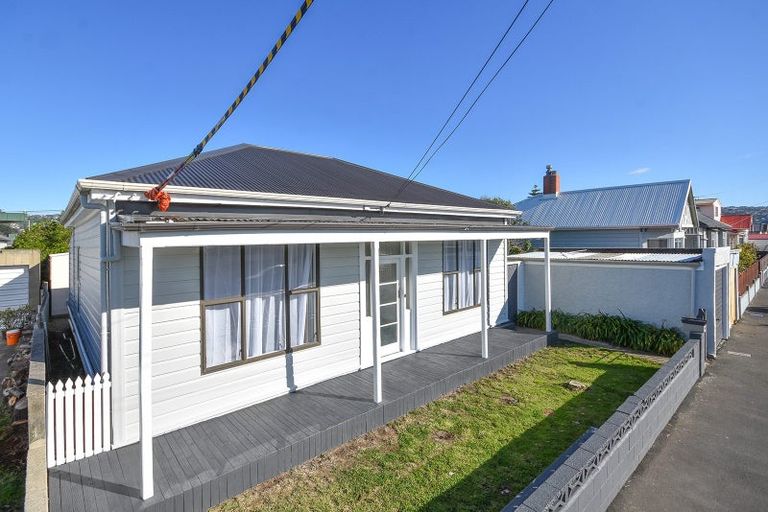 Photo of property in 76 Moreau Street, Saint Kilda, Dunedin, 9012