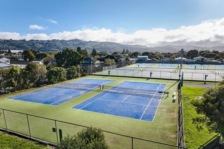 Photo of property in 57 Totara Crescent, Woburn, Lower Hutt, 5011