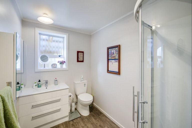 Photo of property in 708 Massey Street, Akina, Hastings, 4122