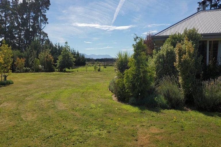 Photo of property in 672 Depot Road, Burnt Hill, Oxford, 7495