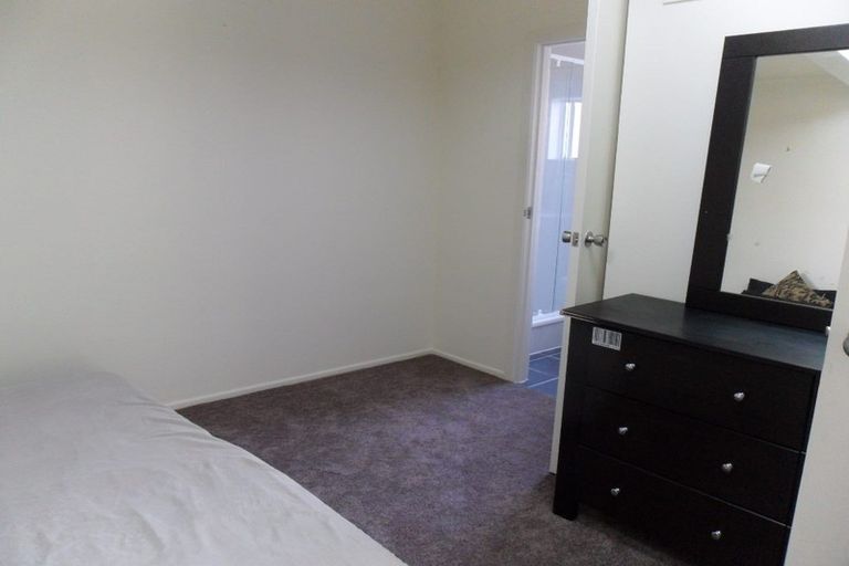 Photo of property in 280 Great South Road, Papakura, 2110