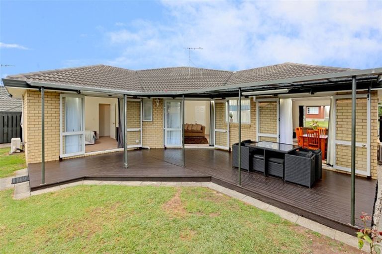 Photo of property in 26 Martin Jugum Lane, Ranui, Auckland, 0612