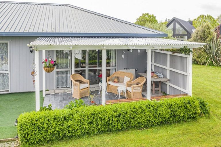 Photo of property in 23 Saint Laurent Way, Ohau, Levin, 5570