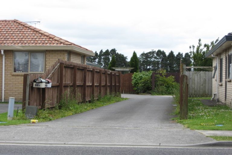 Photo of property in 98a Manuroa Road, Takanini, 2112