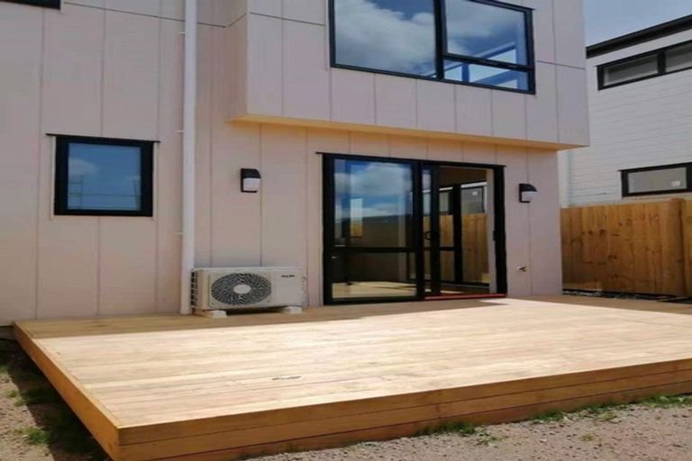 Photo of property in 57 Bellbird Street, Papakura, 2110