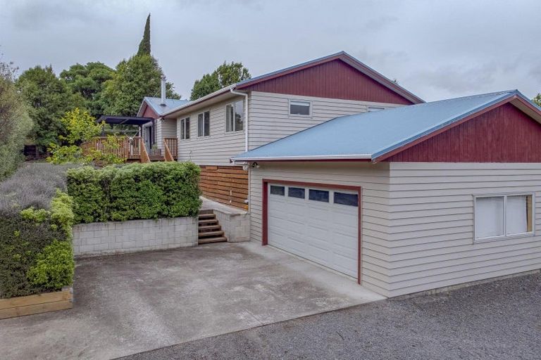 Photo of property in 21 Watts Street, Waipawa, 4210