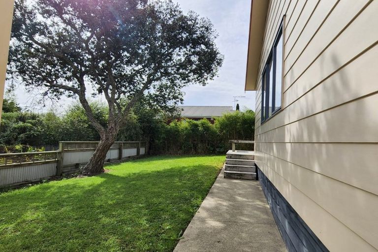 Photo of property in 26 Puriri Street, Helensville, 0800