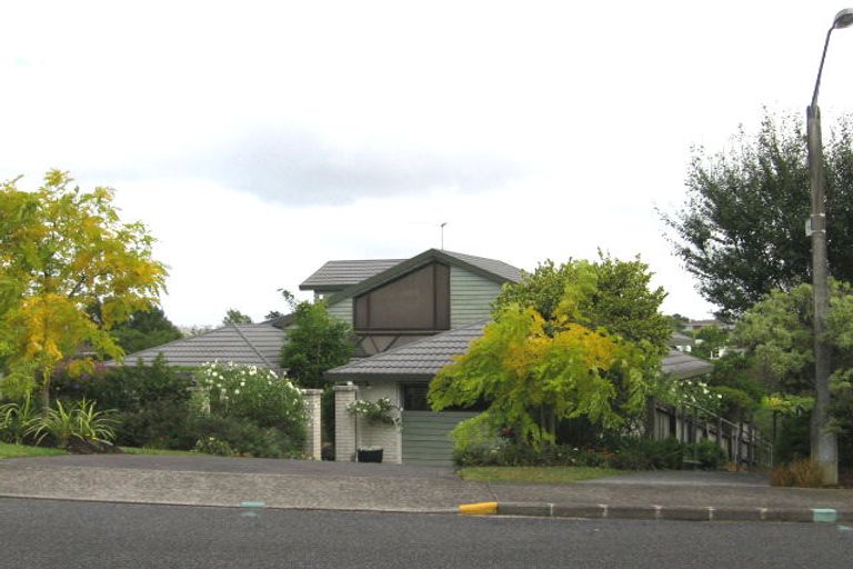 Photo of property in 37 Kenmure Avenue, Forrest Hill, Auckland, 0620