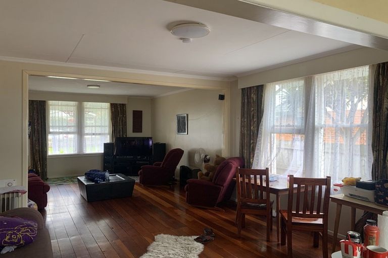 Photo of property in 91 Victoria Street, Hawera, 4610