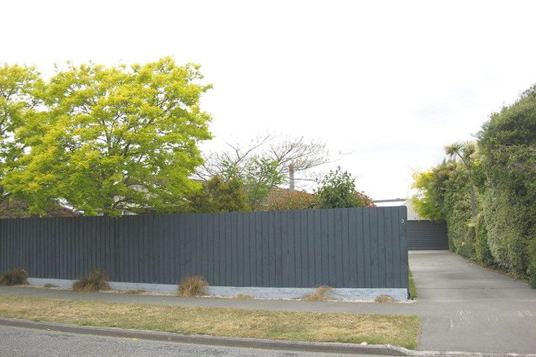Photo of property in 3 Ingrid Street, Parklands, Christchurch, 8083