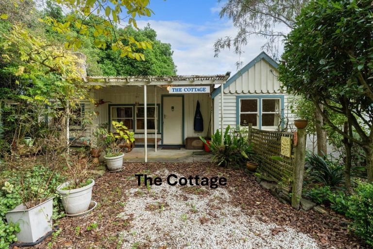 Photo of property in 126 Gladstone Road, Levin, 5571