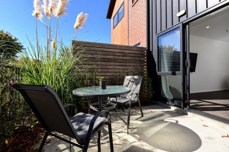 Photo of property in 13u2 Palmerston Street, Hamilton Central, Hamilton, 3204
