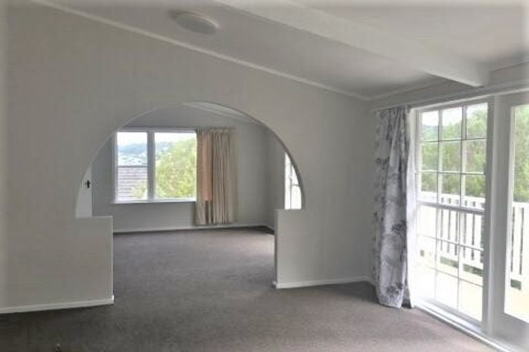 Photo of property in 77a Chamberlain Road, Karori, Wellington, 6012