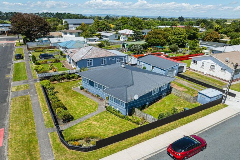 Photo of property in 65 Cloten Road, Stratford, 4332