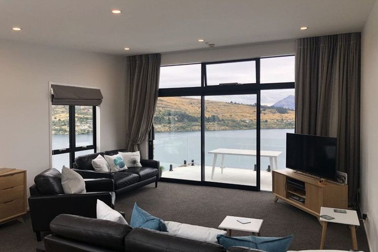 Photo of property in 8 Highlands Close, Queenstown, 9300