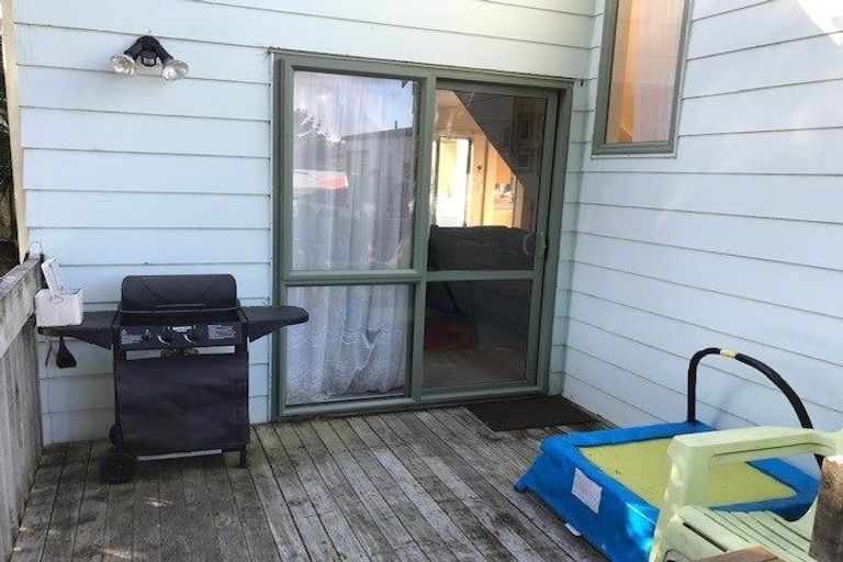 Photo of property in 230 Mitchell Street, Brooklyn, Wellington, 6021