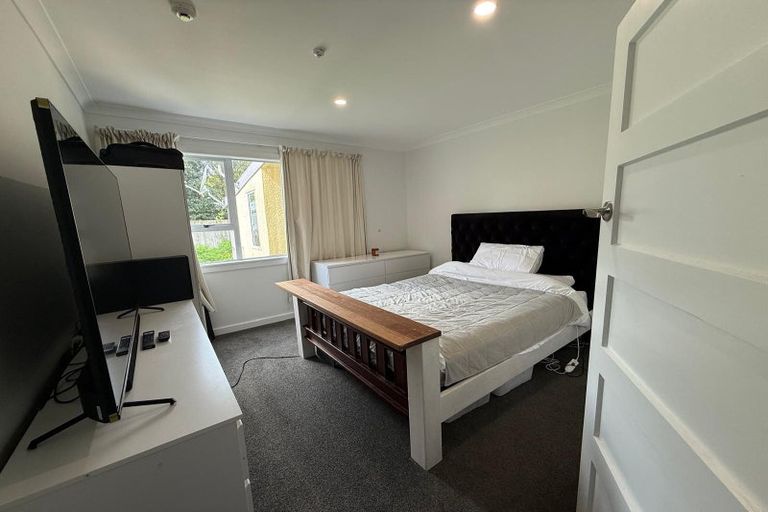 Photo of property in 2/288 College Street, West End, Palmerston North, 4410