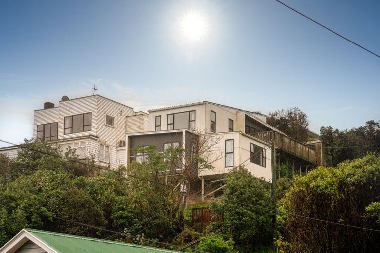 Photo of property in 55 Jackson Street, Island Bay, Wellington, 6023