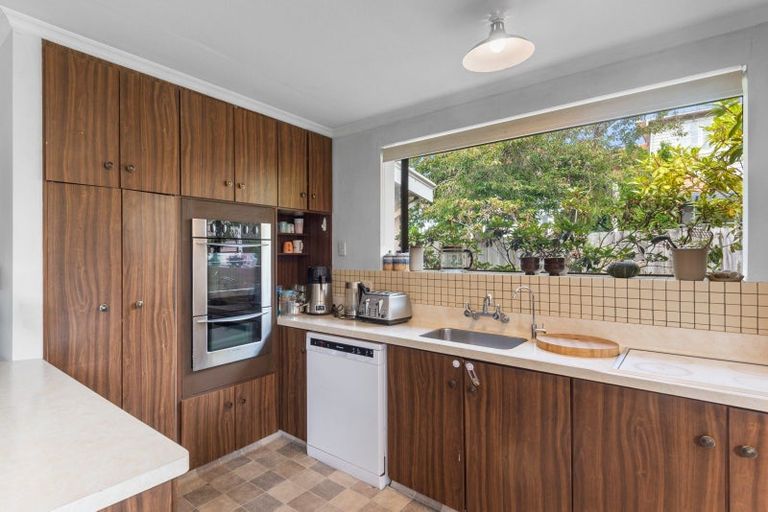 Photo of property in 48 Wharfe Street, South Hill, Oamaru, 9400
