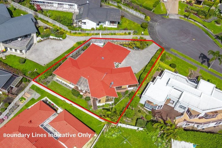 Photo of property in 6 Dorrington Place, Eastern Beach, Auckland, 2012