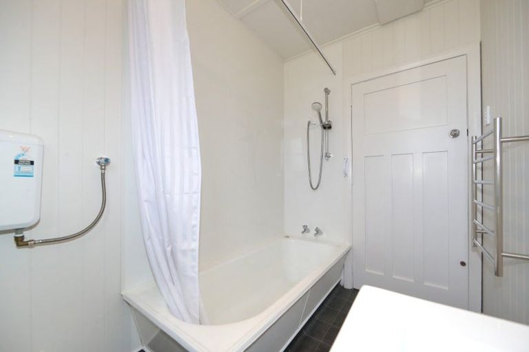 Photo of property in 69 Racecourse Road, Waipukurau, 4200