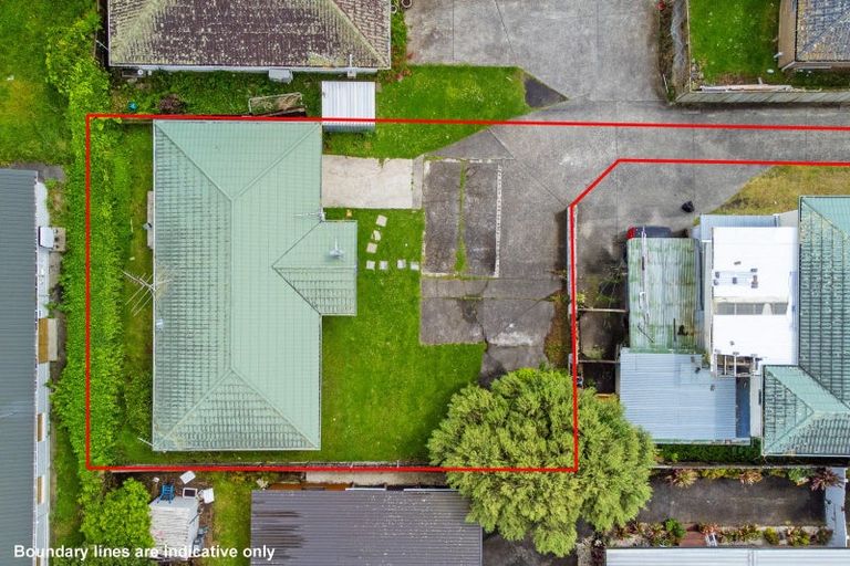 Photo of property in 17a Gray Avenue, Mangere East, Auckland, 2024