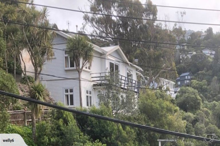 Photo of property in 12 Tanera Crescent, Brooklyn, Wellington, 6021