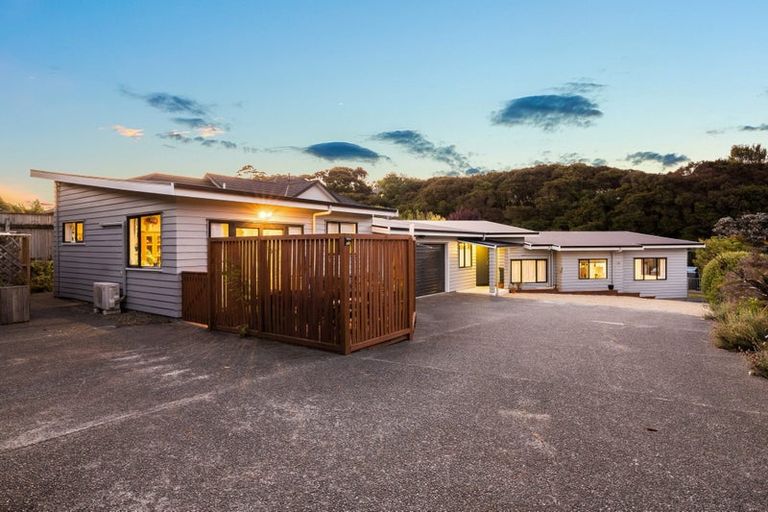 Photo of property in 26 Navigation Drive, Whitby, Porirua, 5024