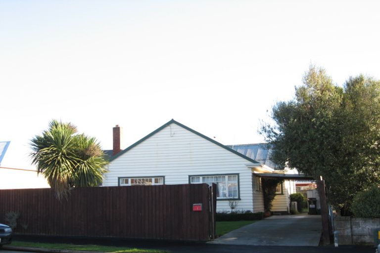 Photo of property in 1/11 Berwick Street, St Albans, Christchurch, 8014
