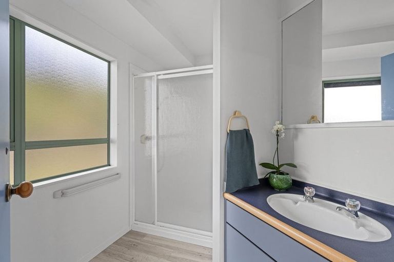 Photo of property in 52 Hinemoa Terrace, Tairua, 3508