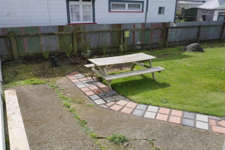 Photo of property in 54 Vogel Street, Hawera, 4610