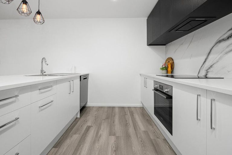 Photo of property in 33 Jean Batten Lane, Rolleston, 7615