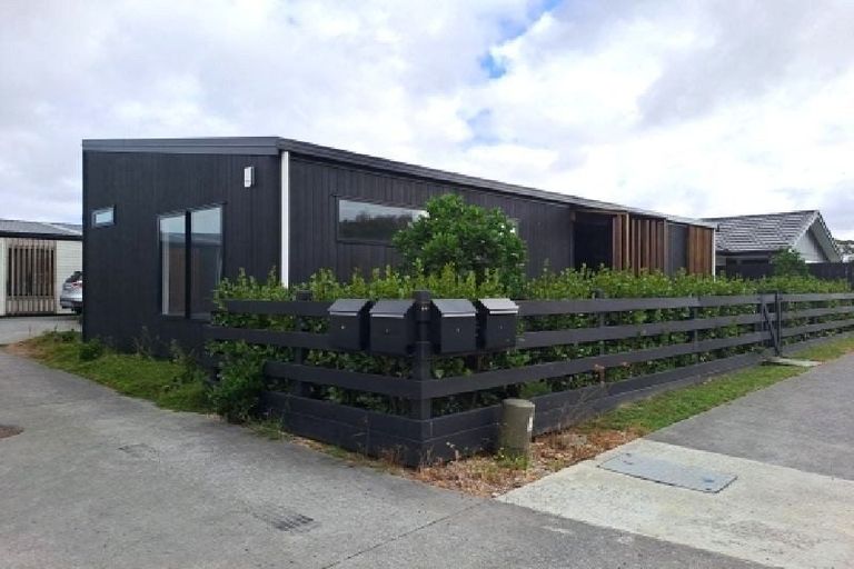 Photo of property in 47a Constable Road, Waiuku, 2123