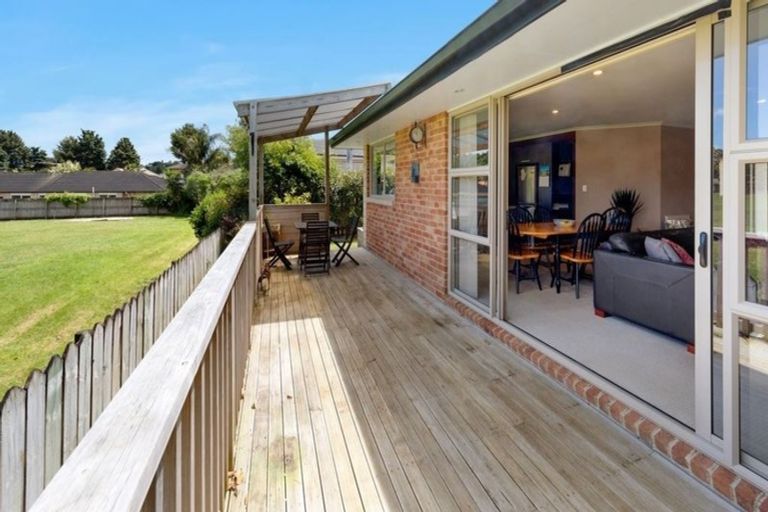 Photo of property in 14 Ridgeway Road, Pukekohe, 2120