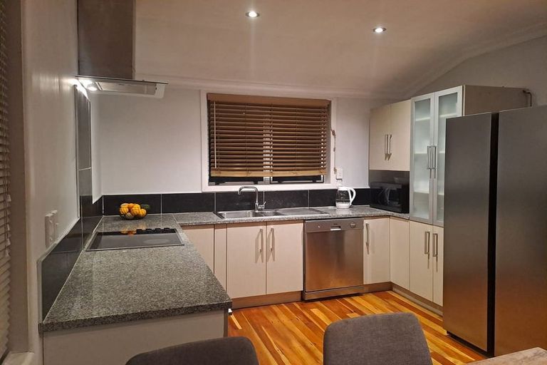 Photo of property in 1/142 Clovelly Road, Bucklands Beach, Auckland, 2012