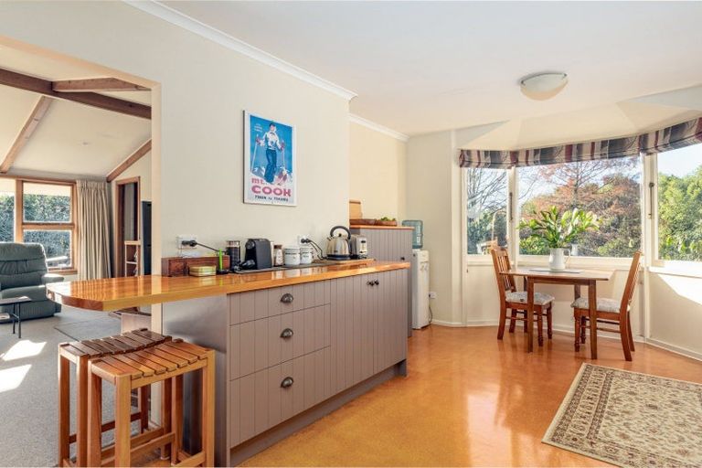 Photo of property in 33 Ribbonwood Road, Geraldine Downs, Geraldine, 7991