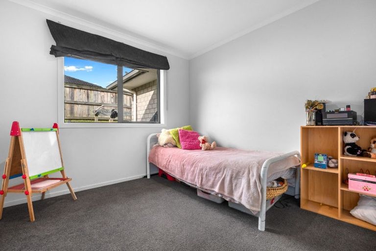 Photo of property in 1 Antrim Glade, Welcome Bay, Tauranga, 3175