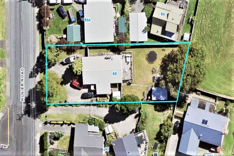 Photo of property in 88 Rosier Road, Glen Eden, Auckland, 0602