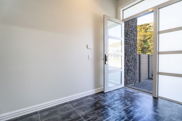 Photo of property in 24 Farnworth Terrace, Churton Park, Wellington, 6037